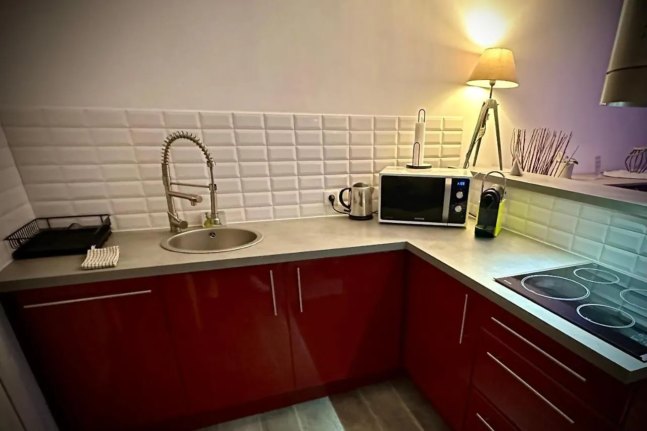 Studio Independant Pa Ni Pwoblem Витроль